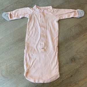 Goumi Gown 0-3 Months